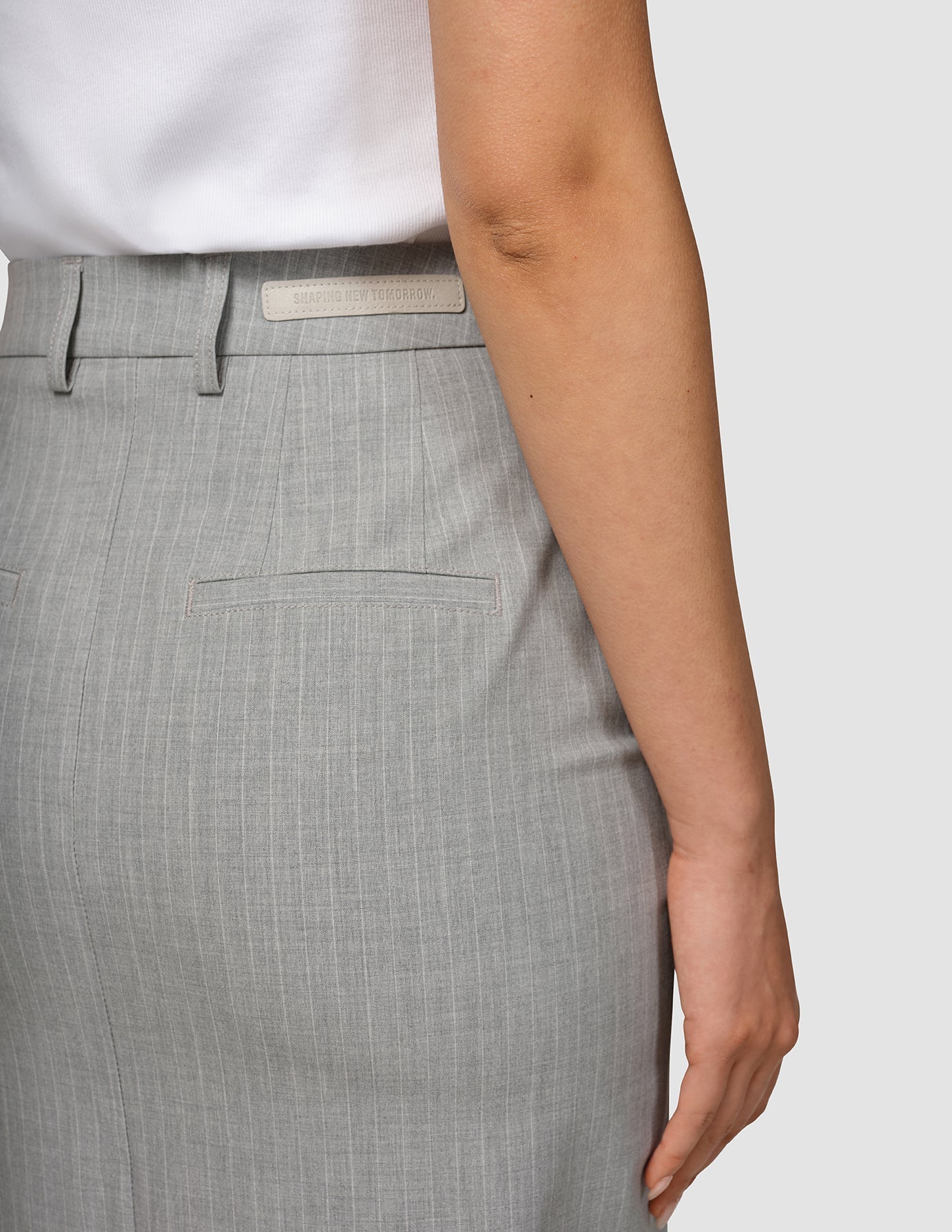 Essential Maxi Skirt Light Grey Pinstriped